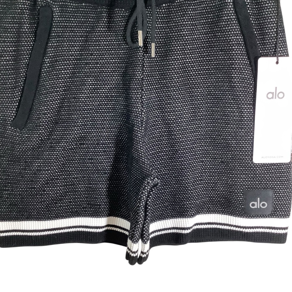 ALO Yoga Black Sweater Knit Athletic Shorts Basketball - Picture 2 of 6